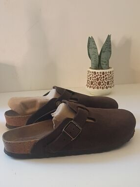 Birkenstock Boston Men's Brown Suede Slip-On Clog with Buckle 40 size 9